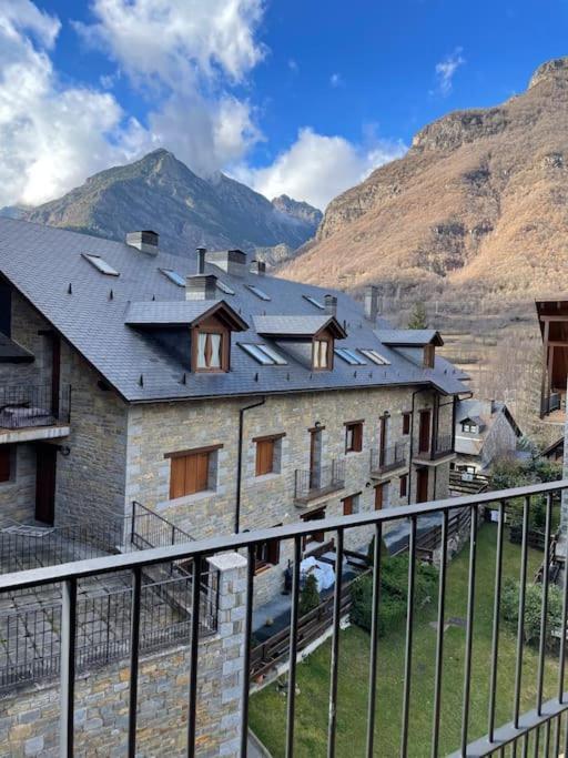 Apartamento Duplex En Benasque Anciles Exterior photo